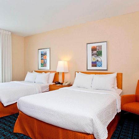 Fairfield Inn And Suites By Marriott Winchester Exterior photo