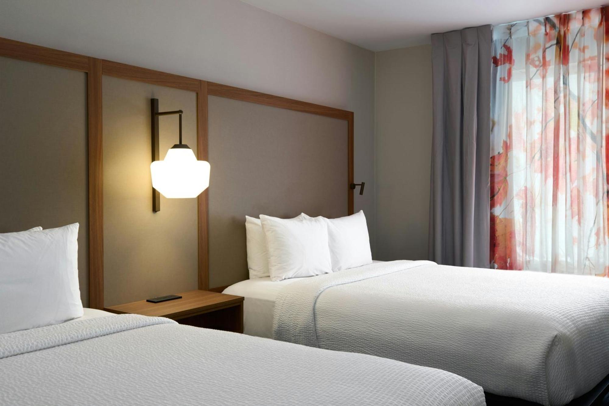 Fairfield Inn And Suites By Marriott Winchester Exterior photo